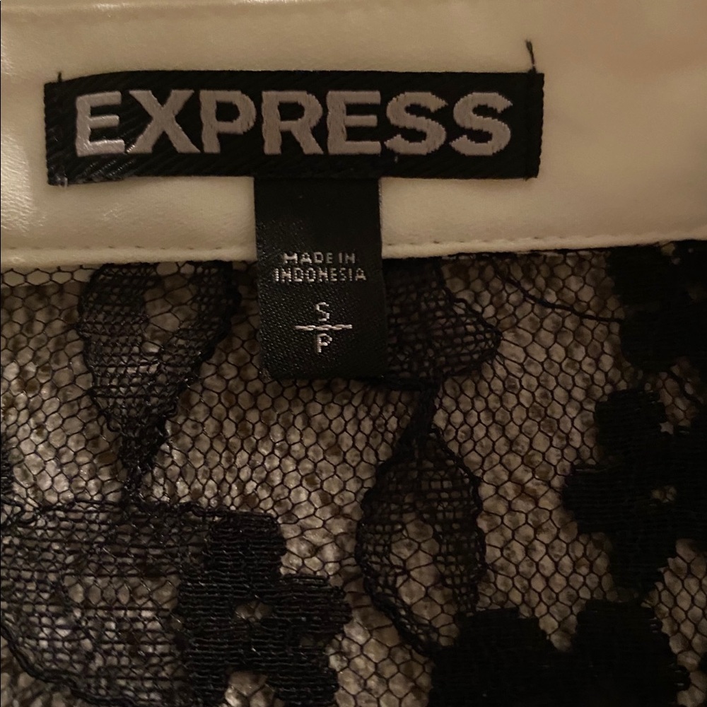 Express blouse - Picture 3 of 7